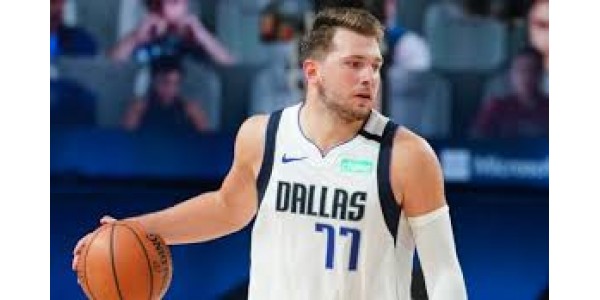 Luka Dončić uskočio je na NBA triple-double listu